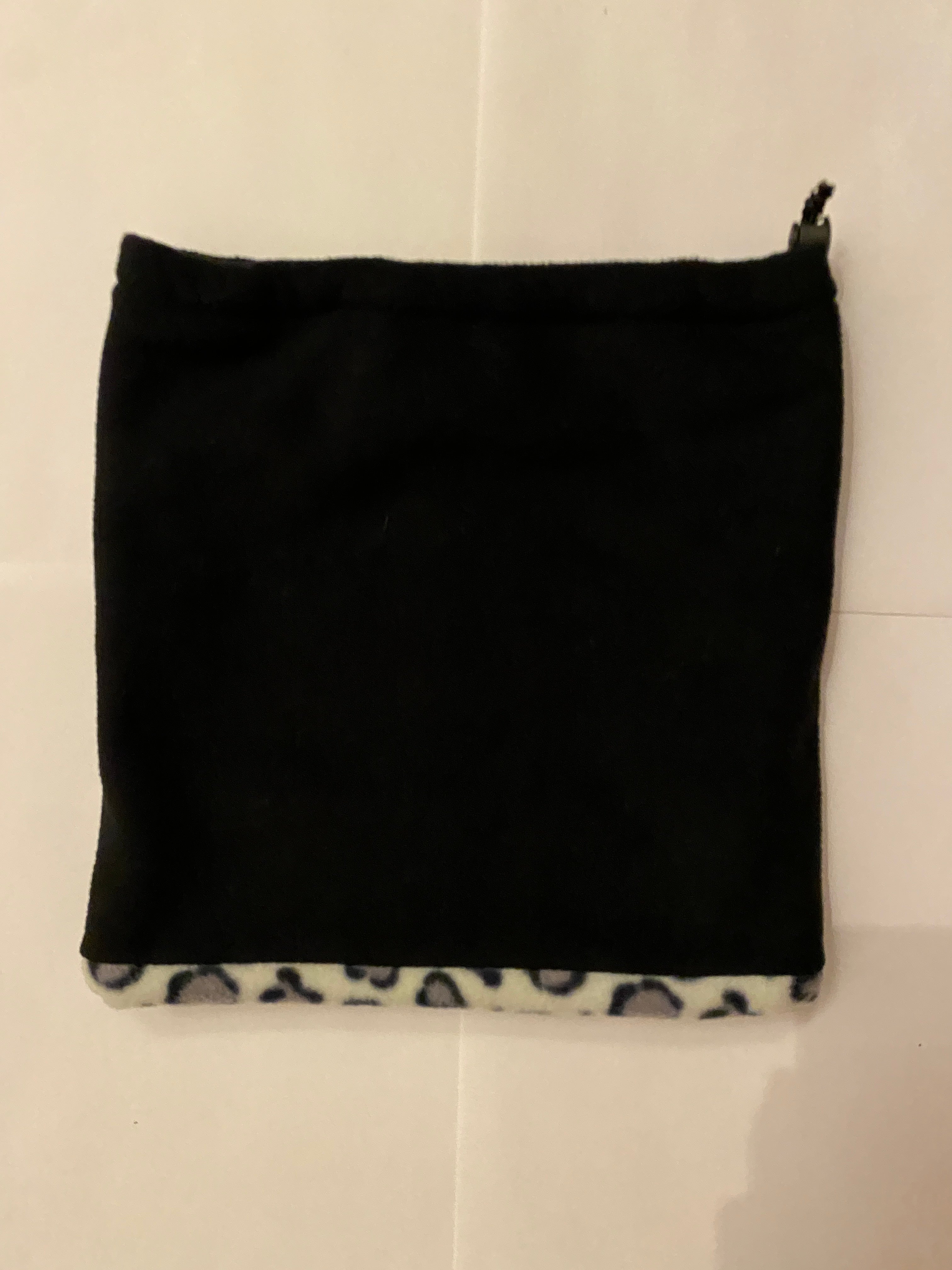 White leopard & black