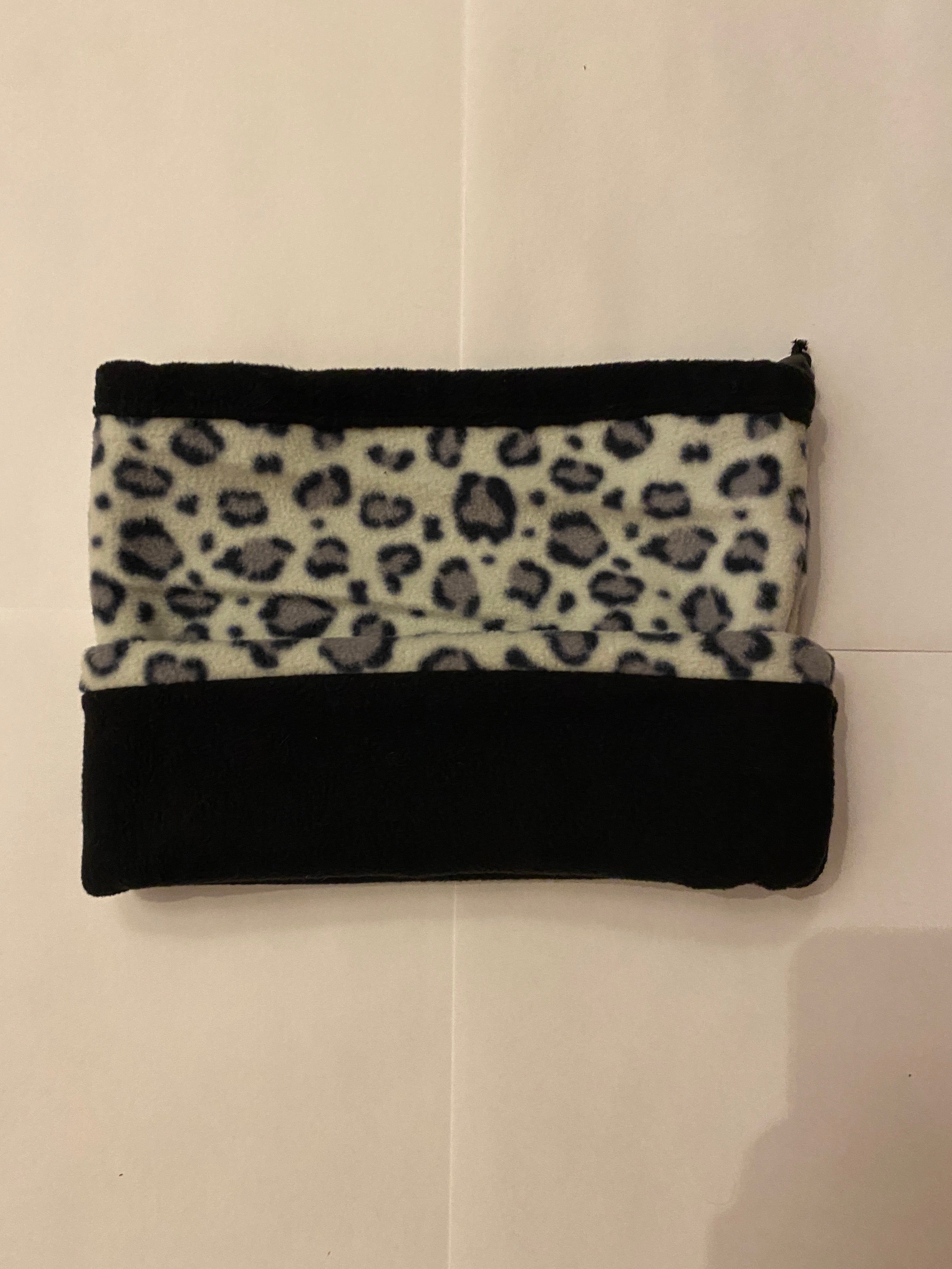 White leopard & black